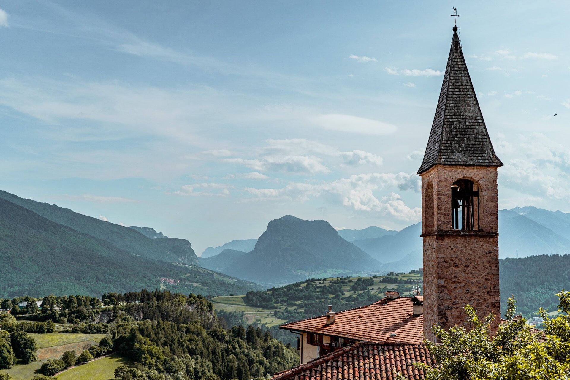 Borgo San Lorenzo Dorsino Estate DP 2021 @littletravelsbiglove (Vin & Clodi) (10)