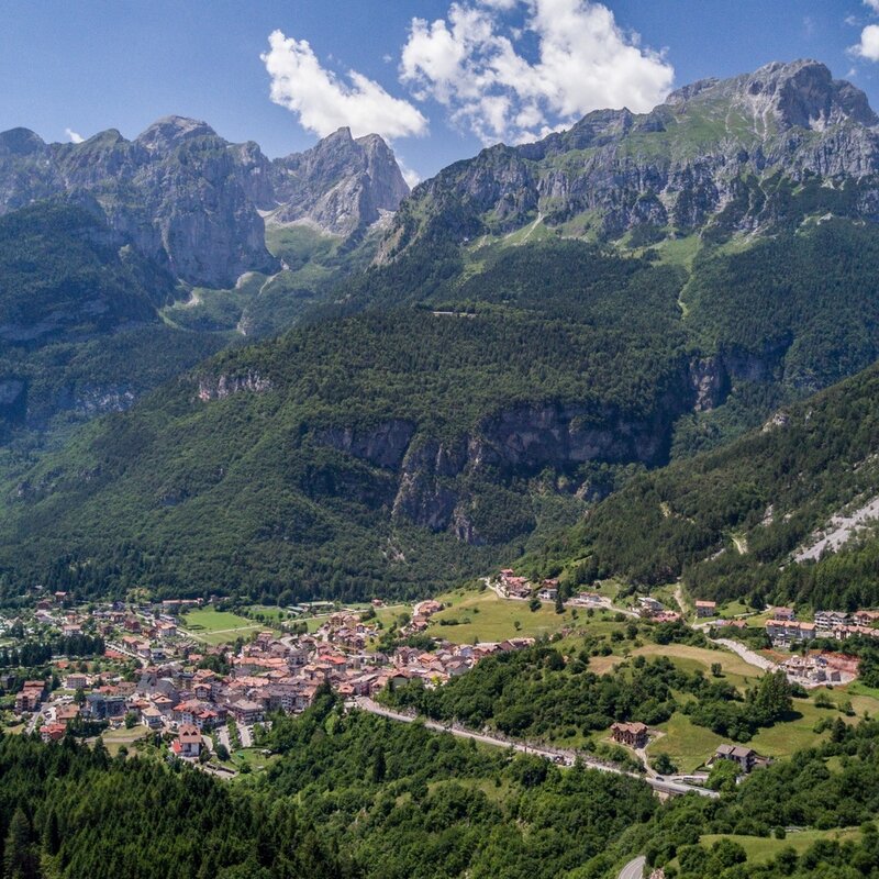 799 "Ciclamino Route"