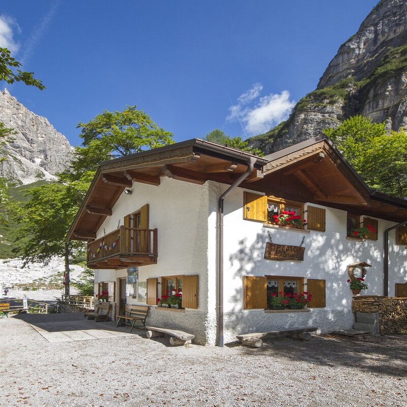 Rifugio Croz dell'Altissimo